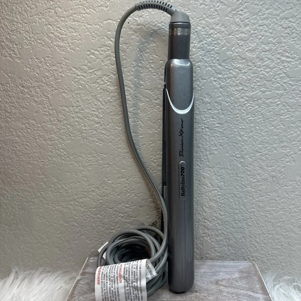 $36 🌙 BaByliss PRO Titanium Extreme Flat Iron Silver Tested Works 1 Inch